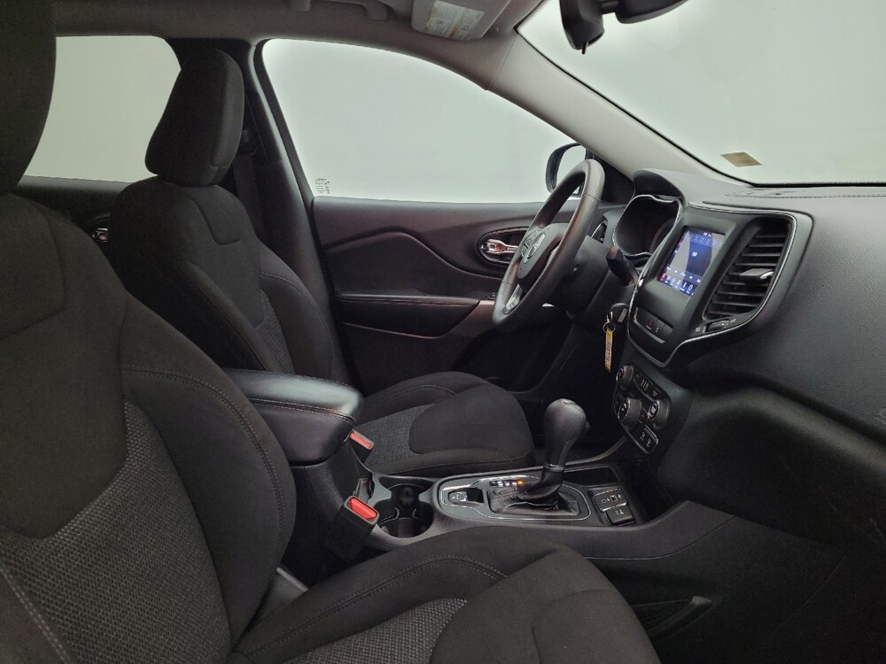 2021 Jeep Cherokee in Columbus, OH 43228 - 18101426 21