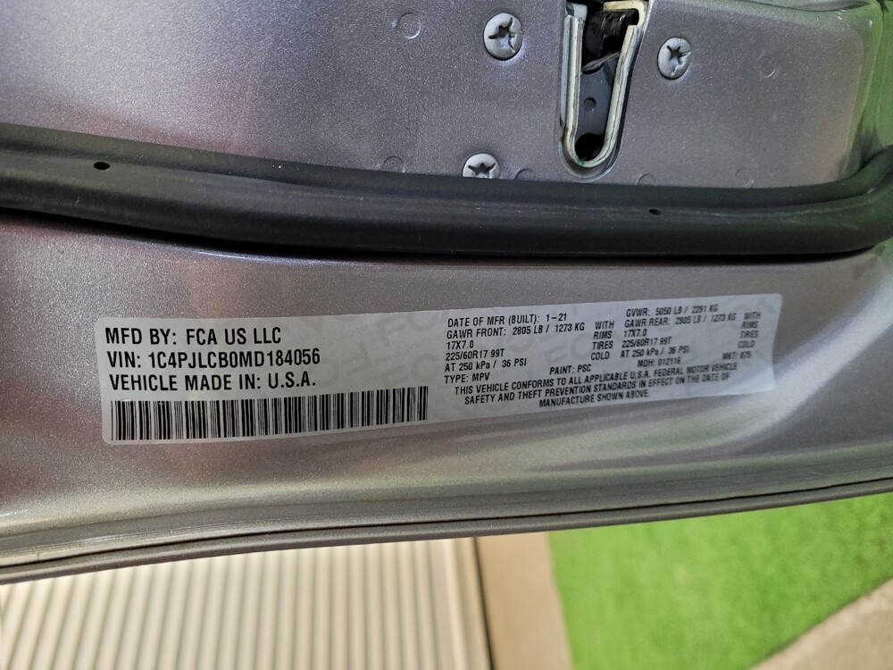 2021 Jeep Cherokee in Columbus, OH 43228 - 18101426 33