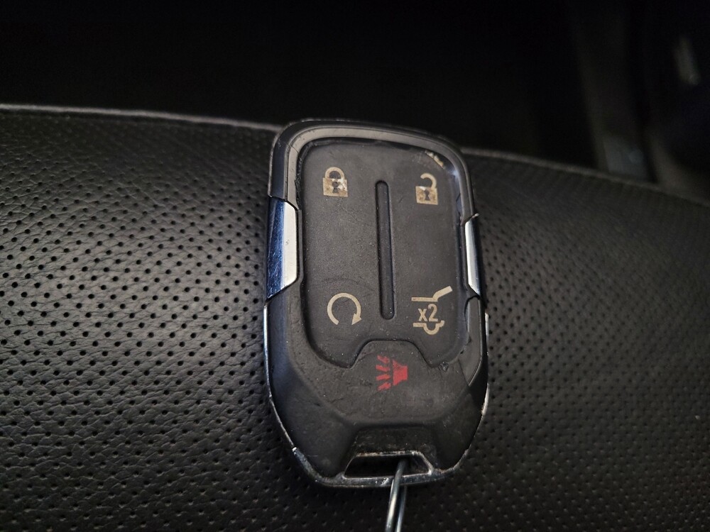 2019 GMC Acadia in Louisville, KY 40258 - 18101427 32