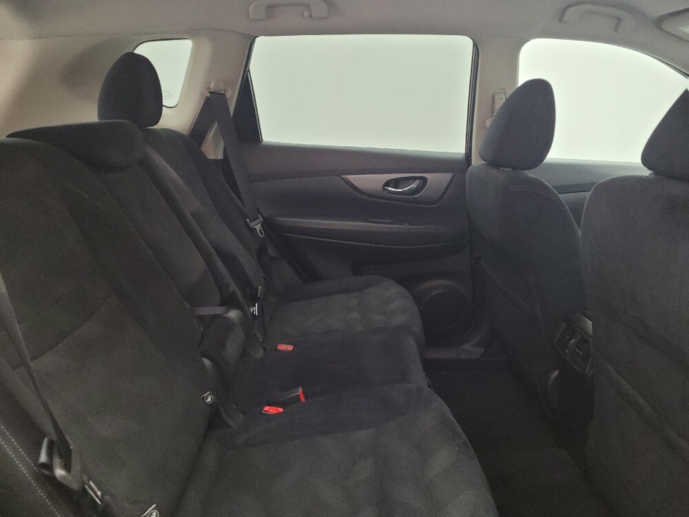 2016 Nissan Rogue in Fairfield, OH 45014 - 18101432 19