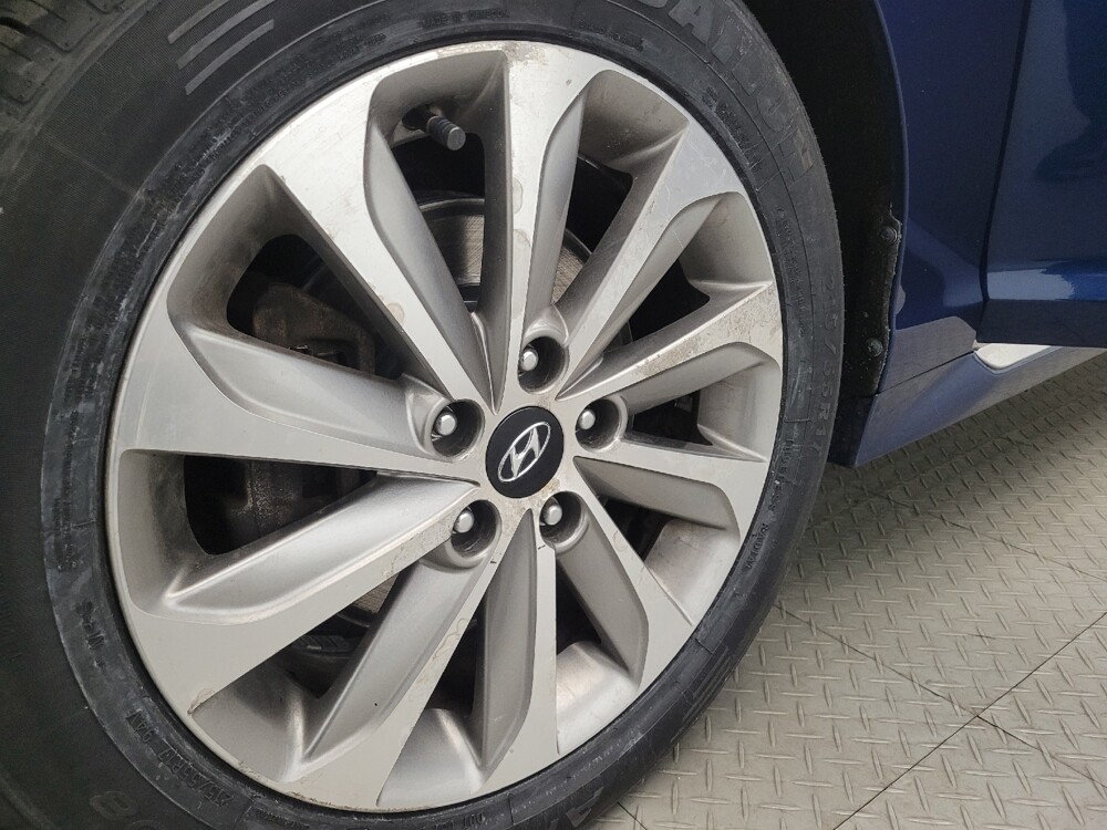 2017 Hyundai Sonata in Pittsburgh, PA 15236 - 18101436 31
