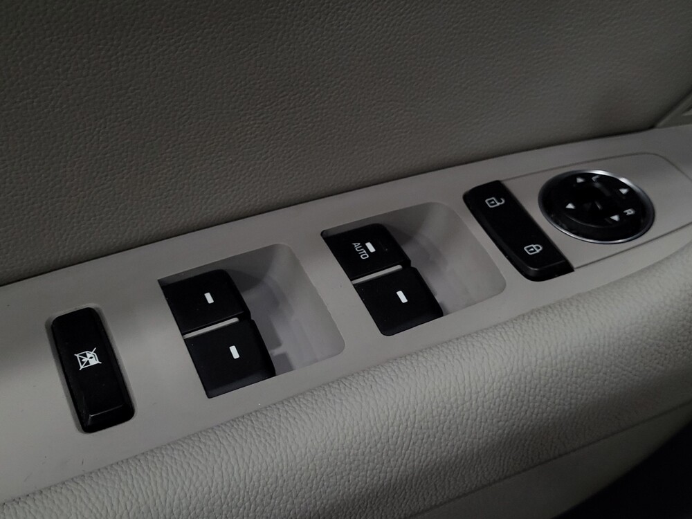 2017 Hyundai Sonata in Pittsburgh, PA 15236 - 18101436 27