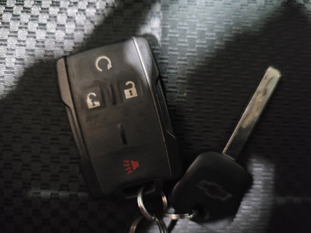 2015 Chevrolet Silverado 1500 in Chesapeake, VA 23320 - 18101438 32