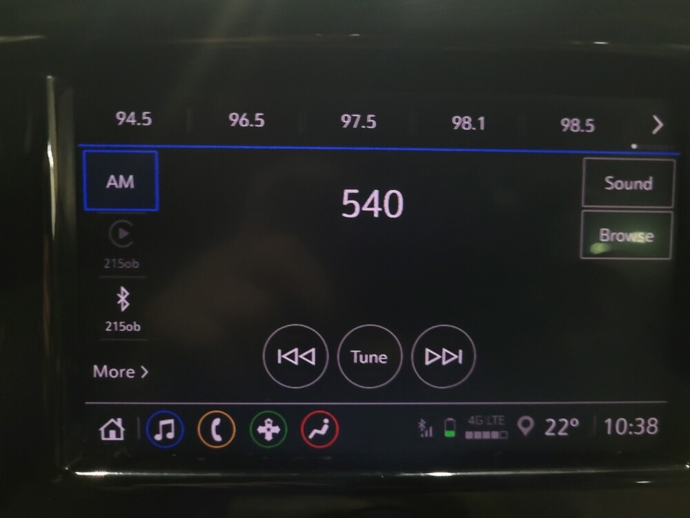 2022 Chevrolet Traverse in Williamstown, NJ 8094 - 18101439 25