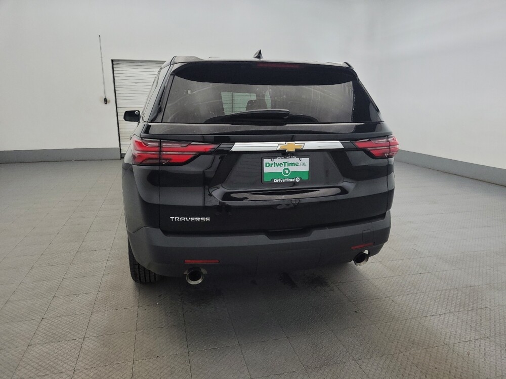 2022 Chevrolet Traverse in Williamstown, NJ 8094 - 18101439 6