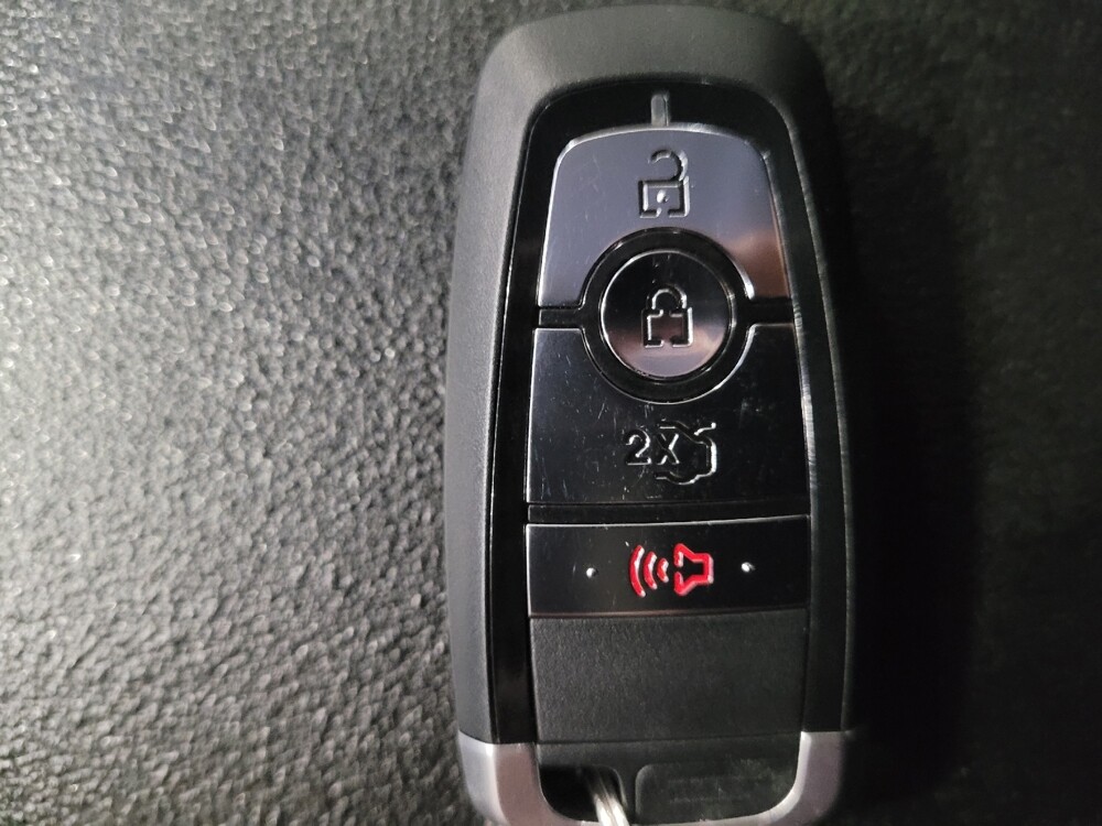 2017 Ford Fusion in Chesapeake, VA 23320 - 18101442 32