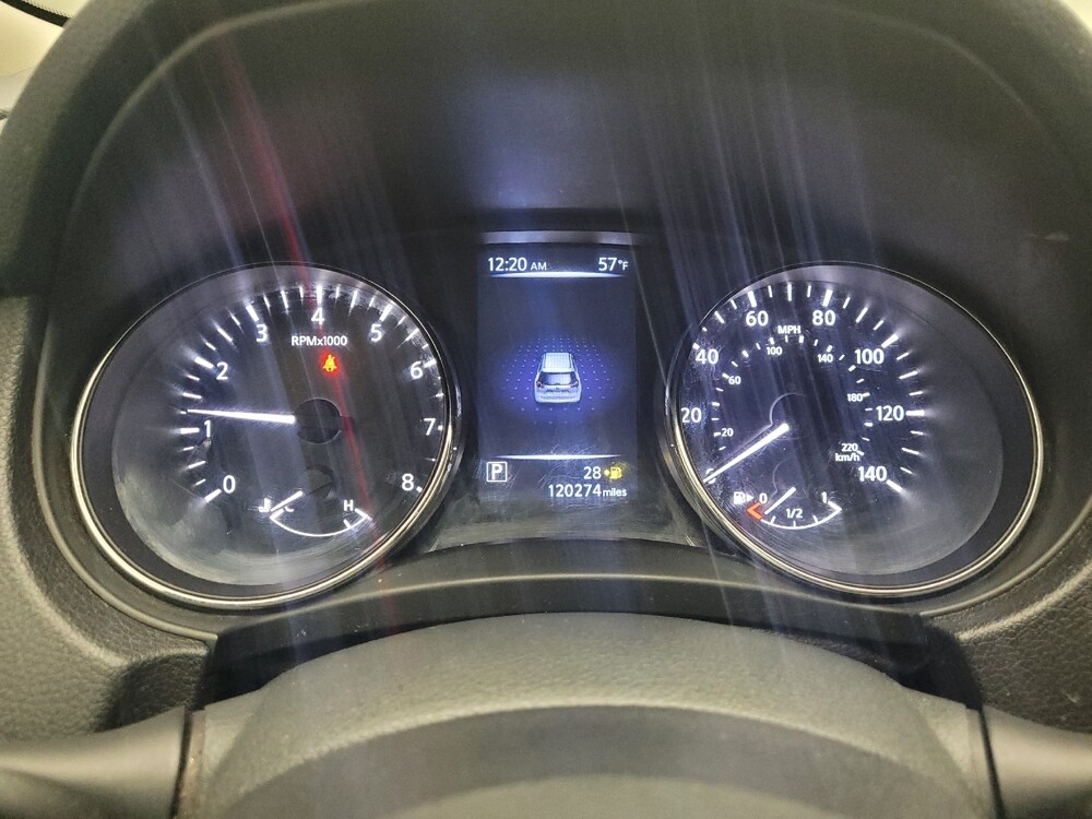 2017 Nissan Rogue in Eastpointe, MI 48021 - 18101452 25