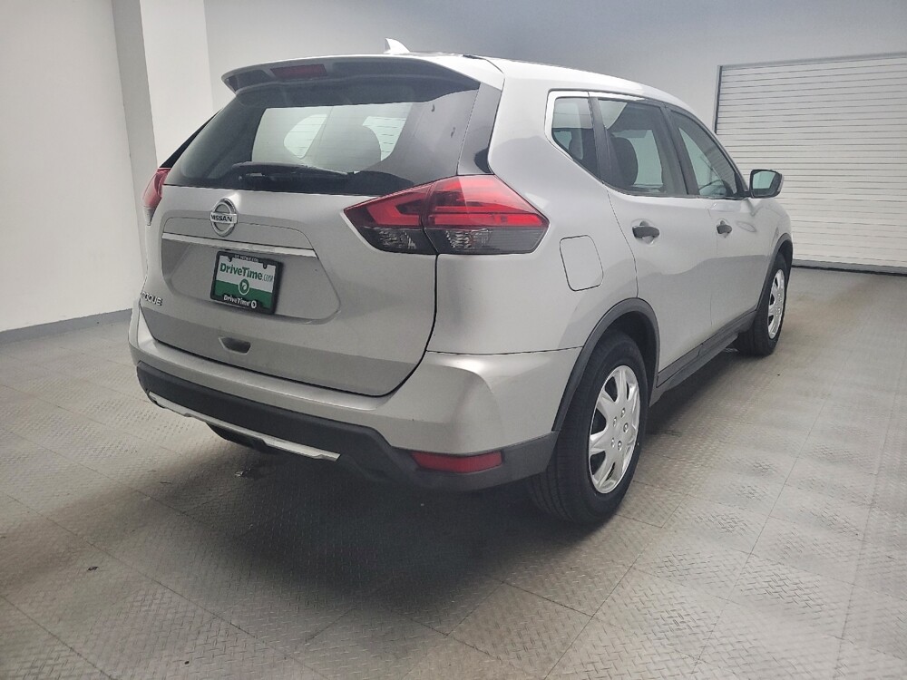 2017 Nissan Rogue in Eastpointe, MI 48021 - 18101452 9