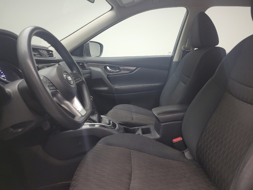 2017 Nissan Rogue in Eastpointe, MI 48021 - 18101452 17