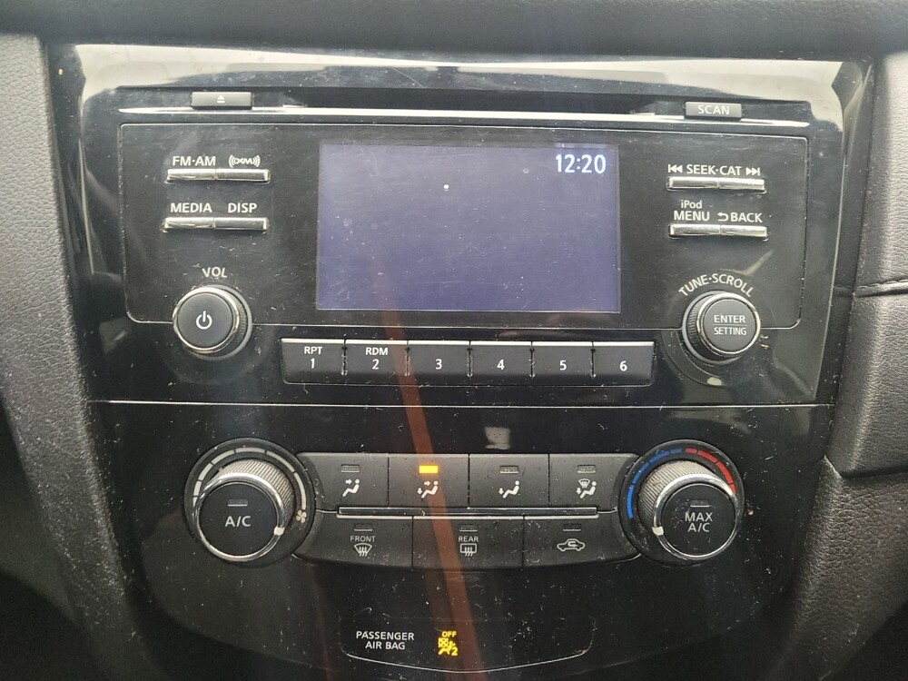 2017 Nissan Rogue in Eastpointe, MI 48021 - 18101452 23