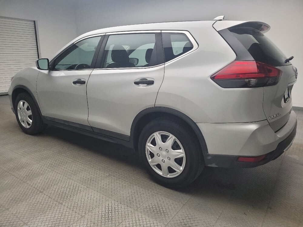 2017 Nissan Rogue in Eastpointe, MI 48021 - 18101452 3