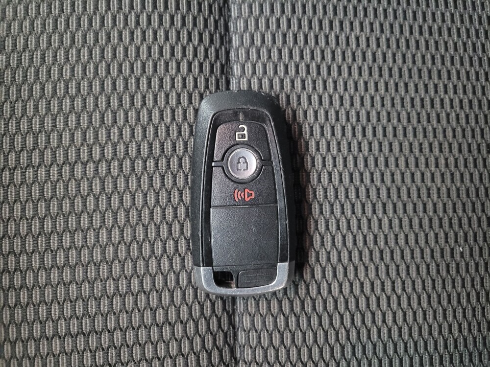 2019 Ford Explorer in Taylor, MI 48180 - 18101453 32