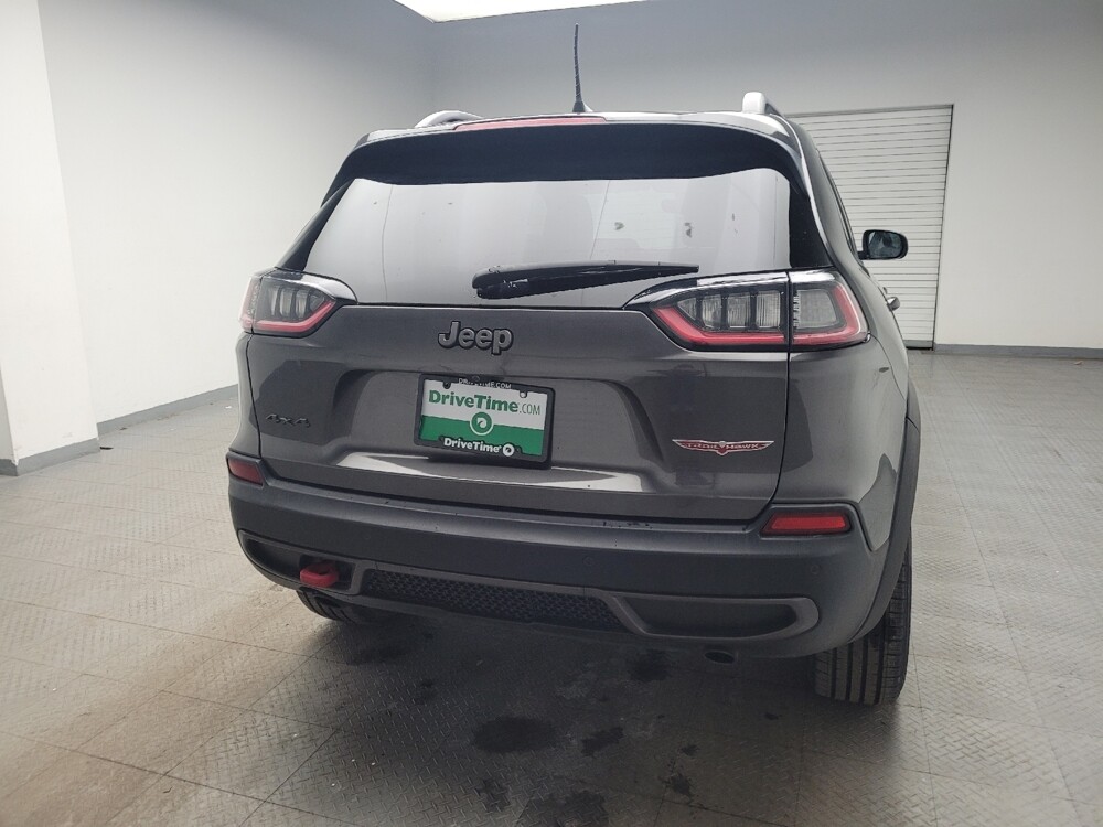 2019 Jeep Cherokee in St. Louis, MO 63125 - 18101454 7