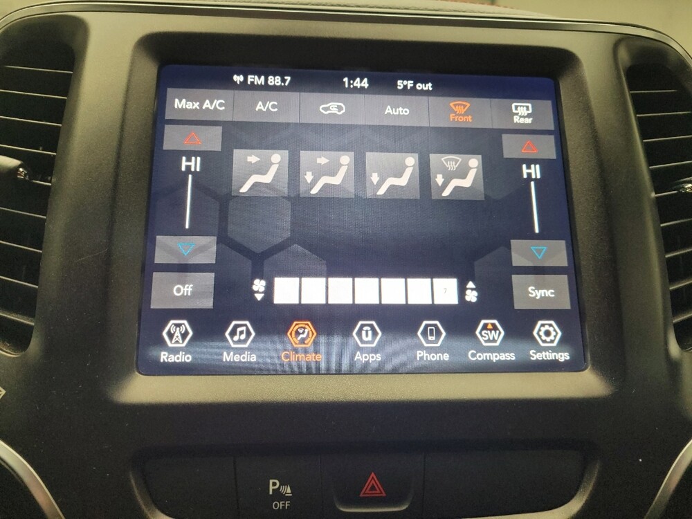 2019 Jeep Cherokee in St. Louis, MO 63125 - 18101454 25