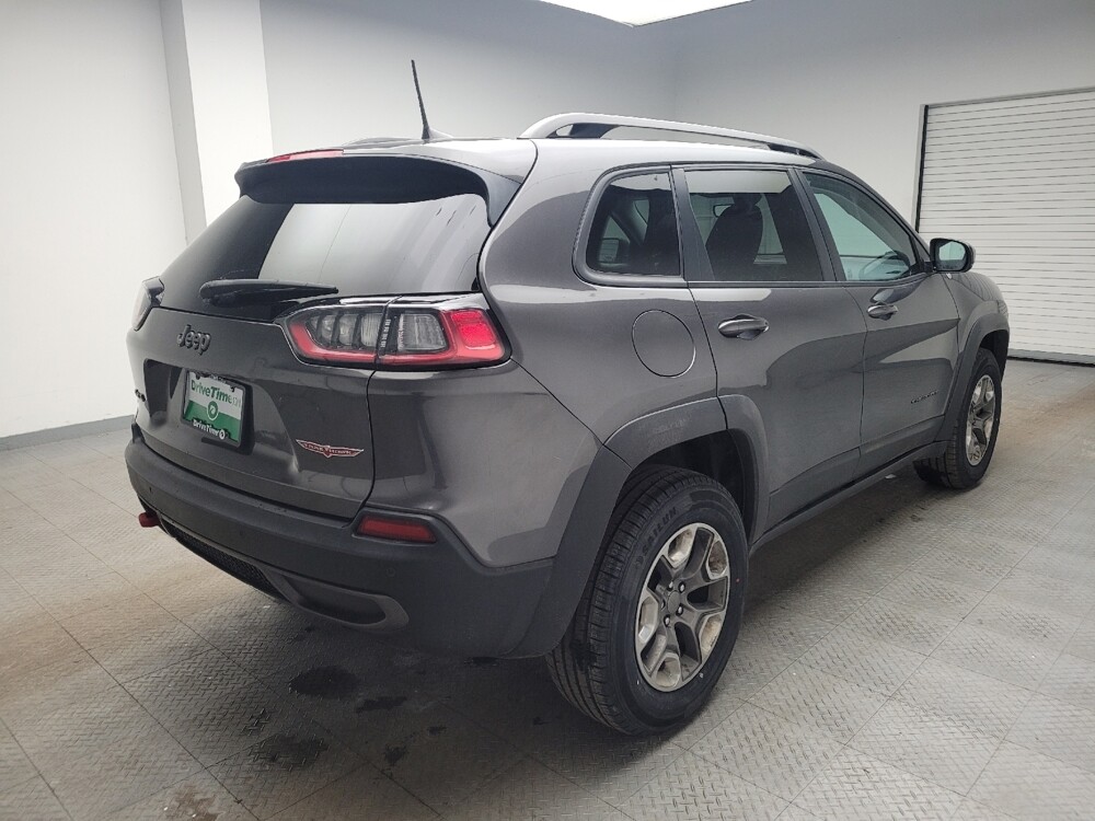 2019 Jeep Cherokee in St. Louis, MO 63125 - 18101454 10