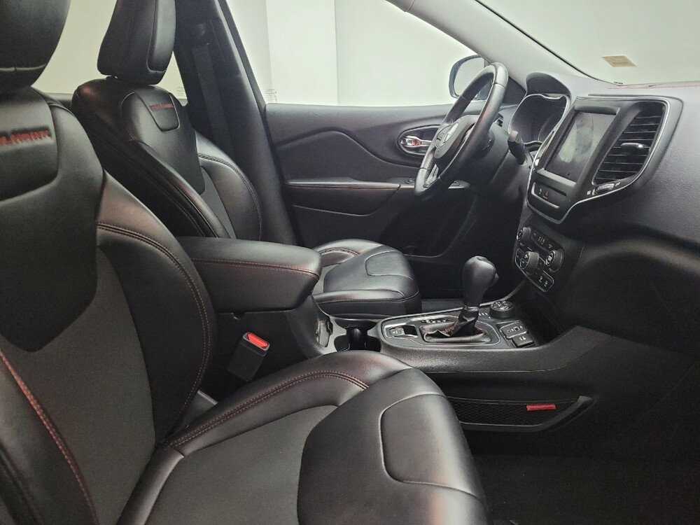 2019 Jeep Cherokee in St. Louis, MO 63125 - 18101454 21