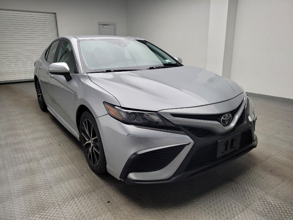 2021 Toyota Camry in St. Louis, MO 63125 - 18101455 13