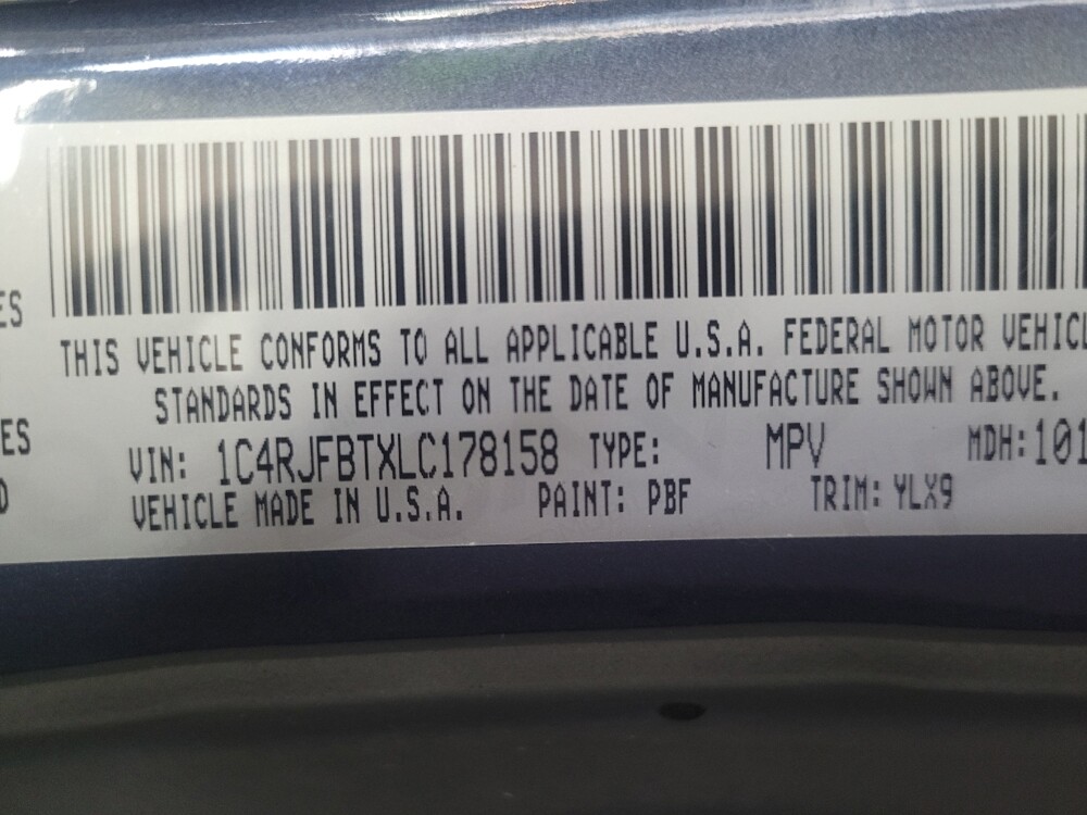 2020 Jeep Grand Cherokee in Jackson, MS 39211 - 18101461 33