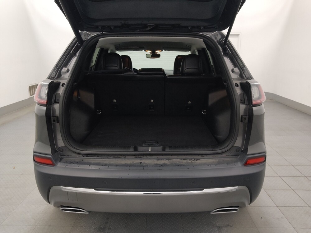 2019 Jeep Cherokee in Tampa, FL 33612 - 18101470 29