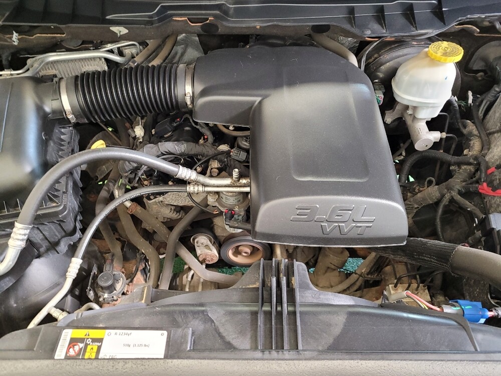 2018 RAM 1500 in Columbus, OH 43228 - 18101474 30