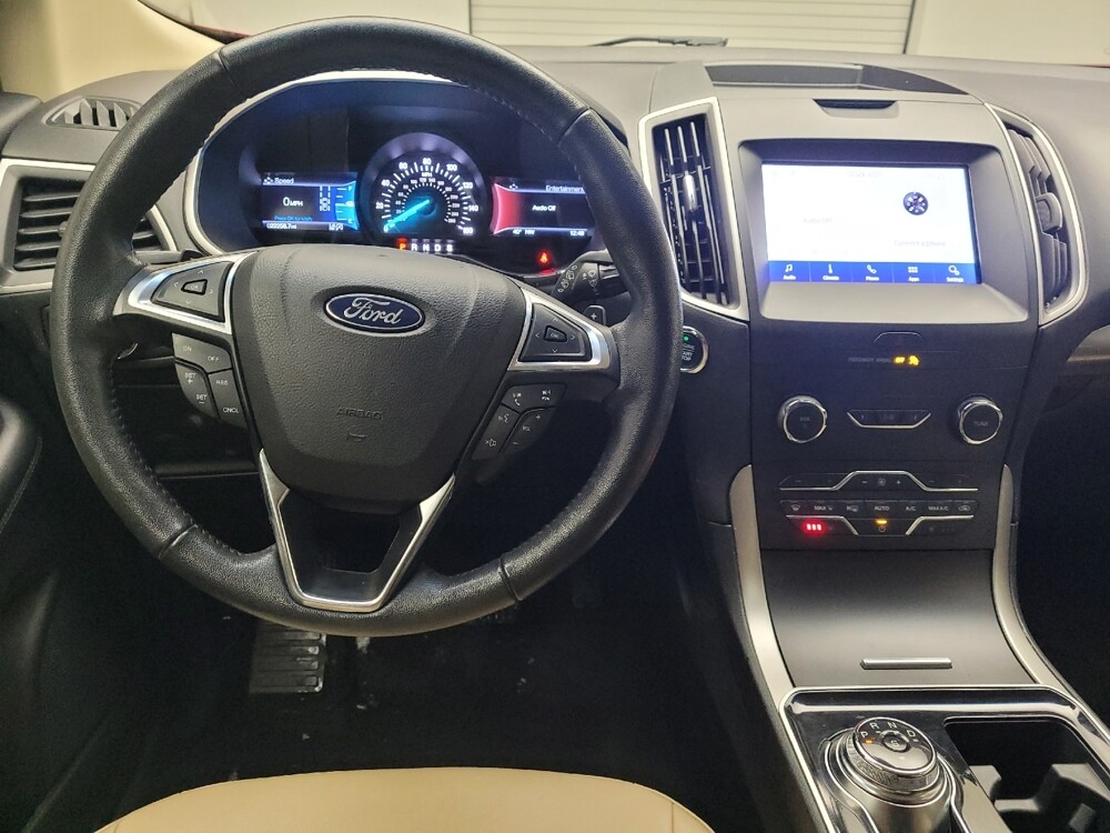 2020 Ford Edge in St. Louis, MO 63125 - 18101477 22