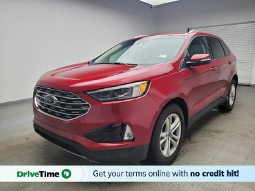 2020 Ford Edge in St. Louis, MO 63125
