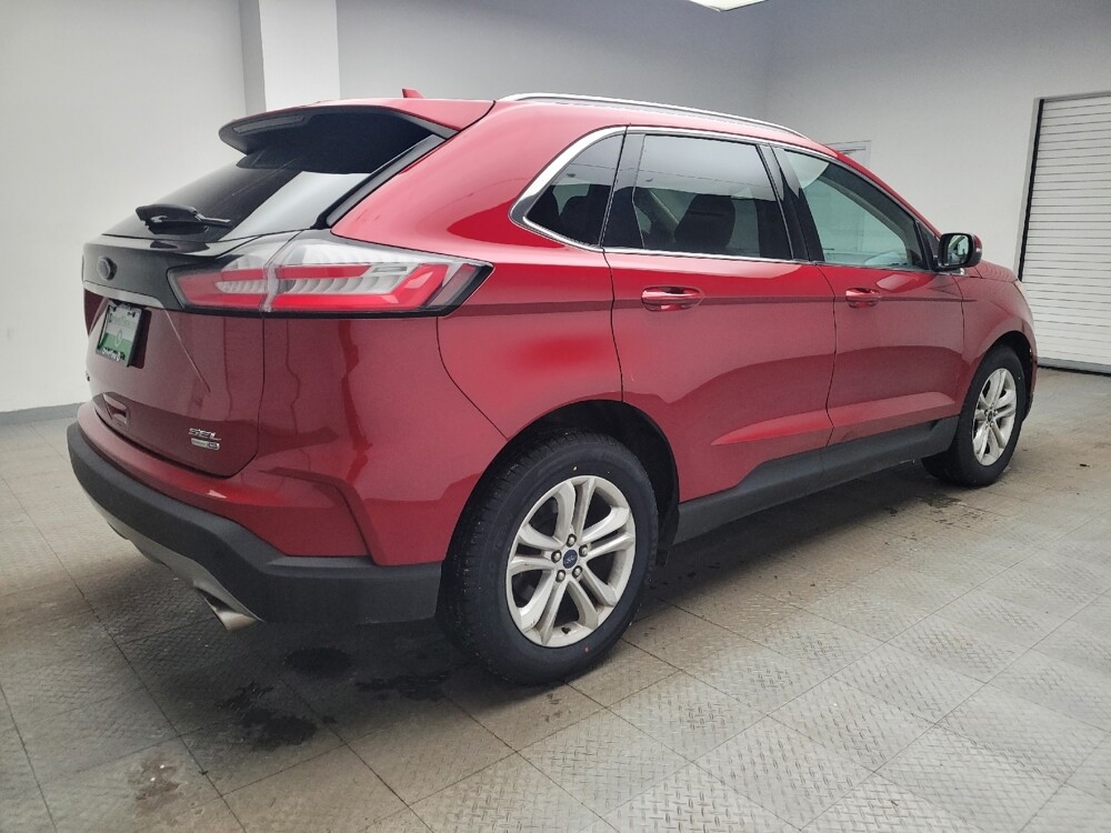 2020 Ford Edge in St. Louis, MO 63125 - 18101477 10