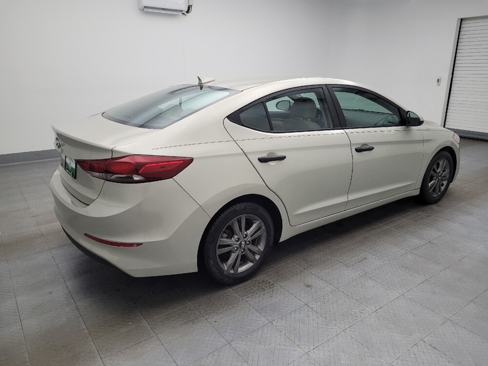 2018 Hyundai Elantra in Louisville, KY 40258 - 18101478 10