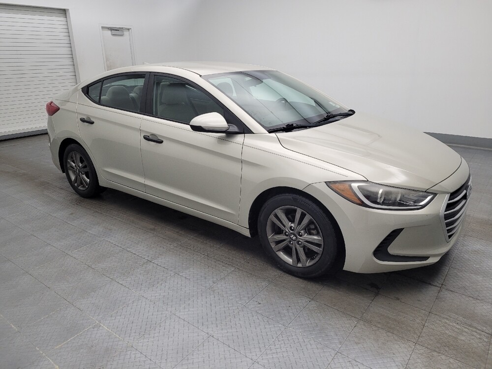 2018 Hyundai Elantra in Louisville, KY 40258 - 18101478 11
