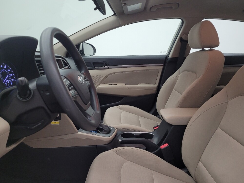 2018 Hyundai Elantra in Louisville, KY 40258 - 18101478 17