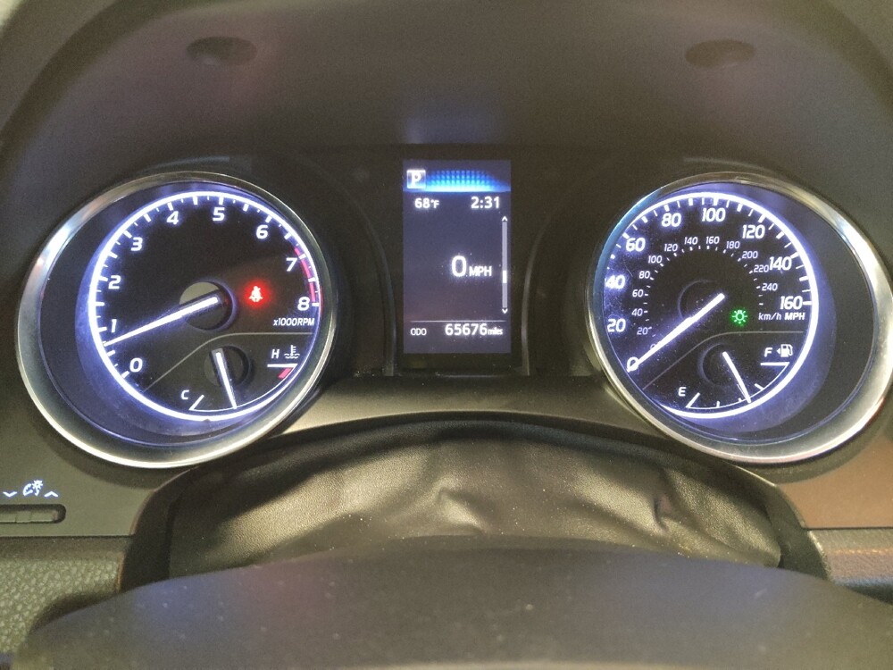 2020 Toyota Camry in Morrow, GA 30260 - 18101479 23