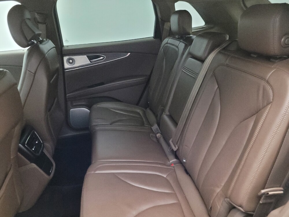 2016 Lincoln MKX in Glendale, AZ 85301 - 18101480 18