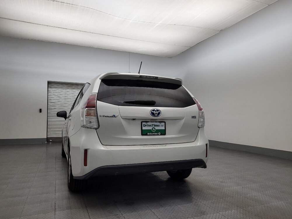 2015 Toyota Prius V in Glendale, AZ 85301 - 18101482 6