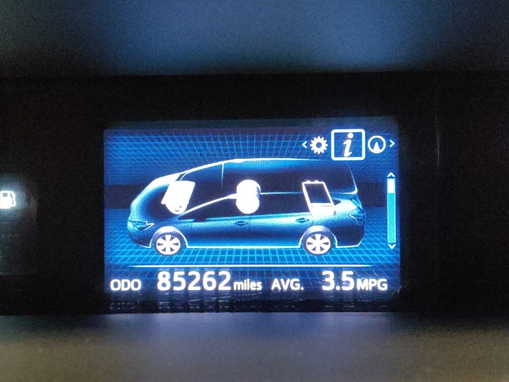 2015 Toyota Prius V in Glendale, AZ 85301 - 18101482 23