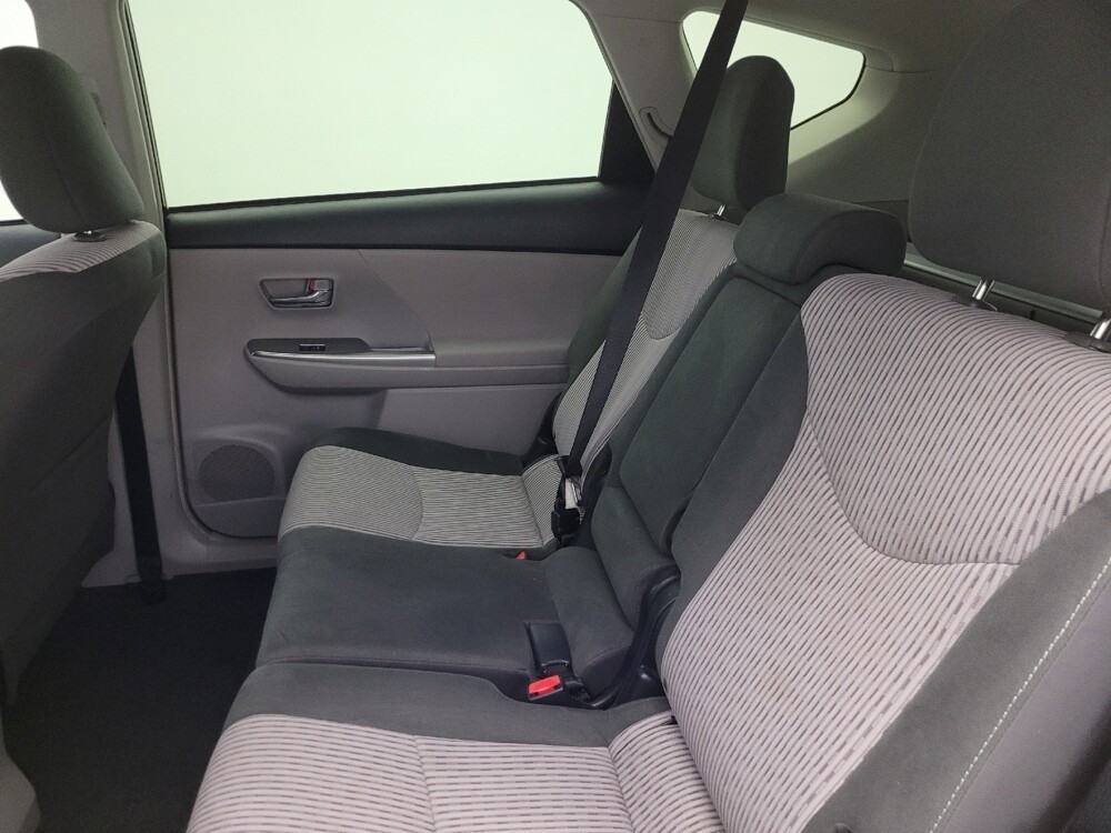 2015 Toyota Prius V in Glendale, AZ 85301 - 18101482 18