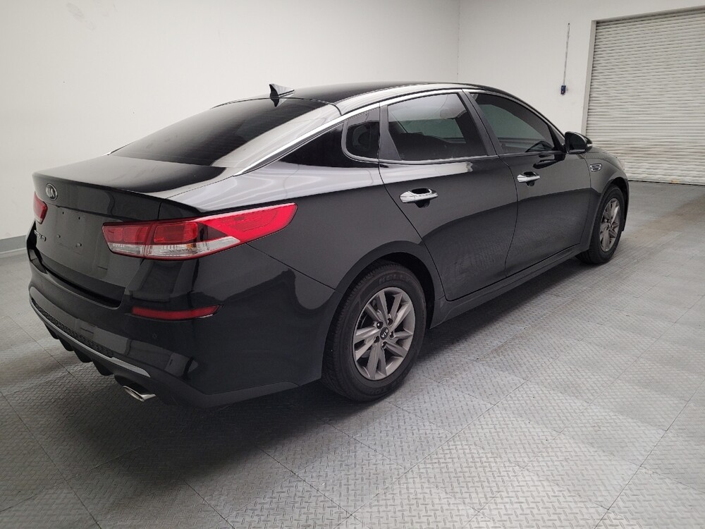 2019 Kia Optima in Torrance, CA 90504 - 18101488 9
