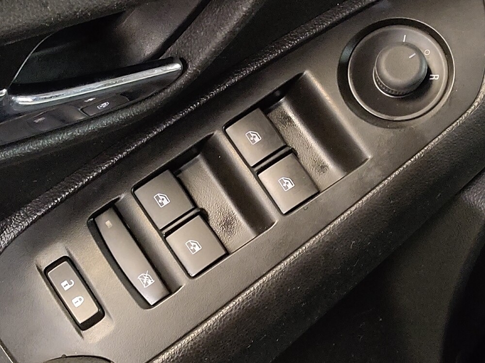 2019 Chevrolet Trax in Tampa, FL 33619 - 18101490 27