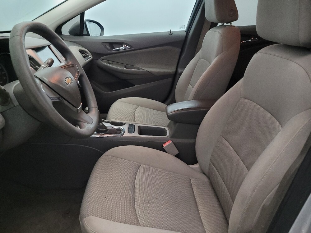 2017 Chevrolet Cruze in Chesapeake, VA 23320 - 18101491 17