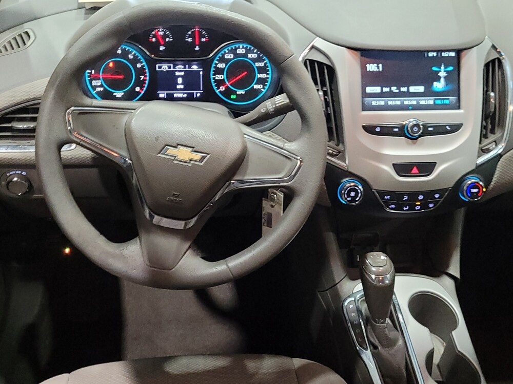 2017 Chevrolet Cruze in Chesapeake, VA 23320 - 18101491 22