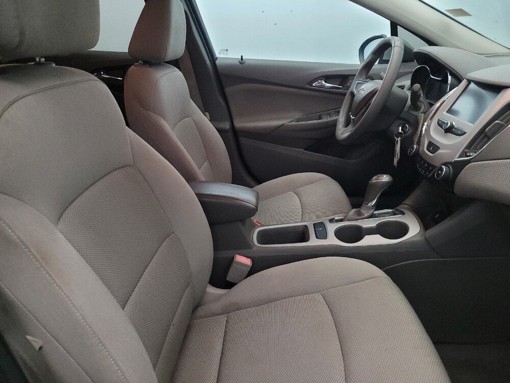 2017 Chevrolet Cruze in Chesapeake, VA 23320 - 18101491 21