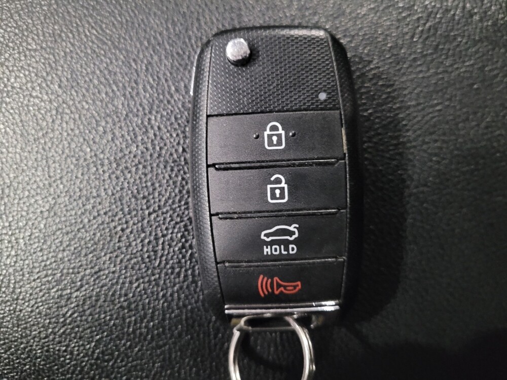 2019 Kia Optima in Chesapeake, VA 23320 - 18101494 32