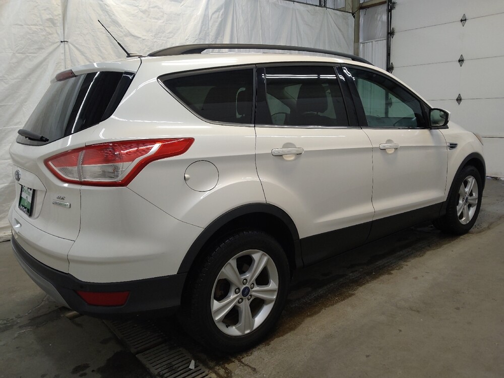 2014 Ford Escape in Fairfield, OH 45014 - 18101500 10