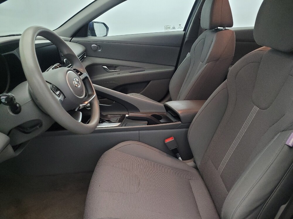 2021 Hyundai Elantra in Pittsburgh, PA 15236 - 18101501 17