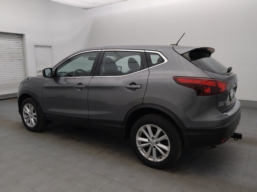 2018 Nissan Rogue Sport in Tampa, FL 33612 - 18101502 3