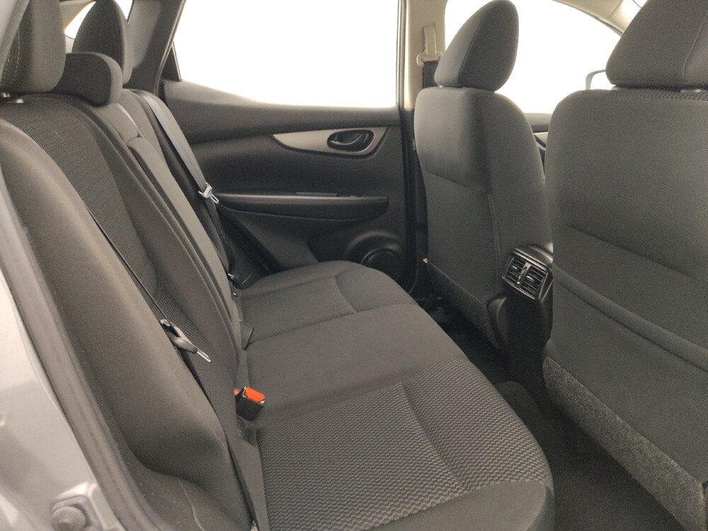 2018 Nissan Rogue Sport in Tampa, FL 33612 - 18101502 19