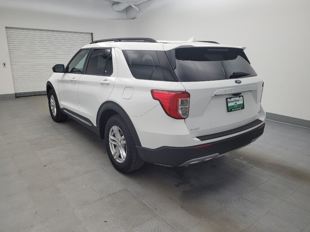 2020 Ford Explorer in Columbus, OH 43228 - 18101510 5