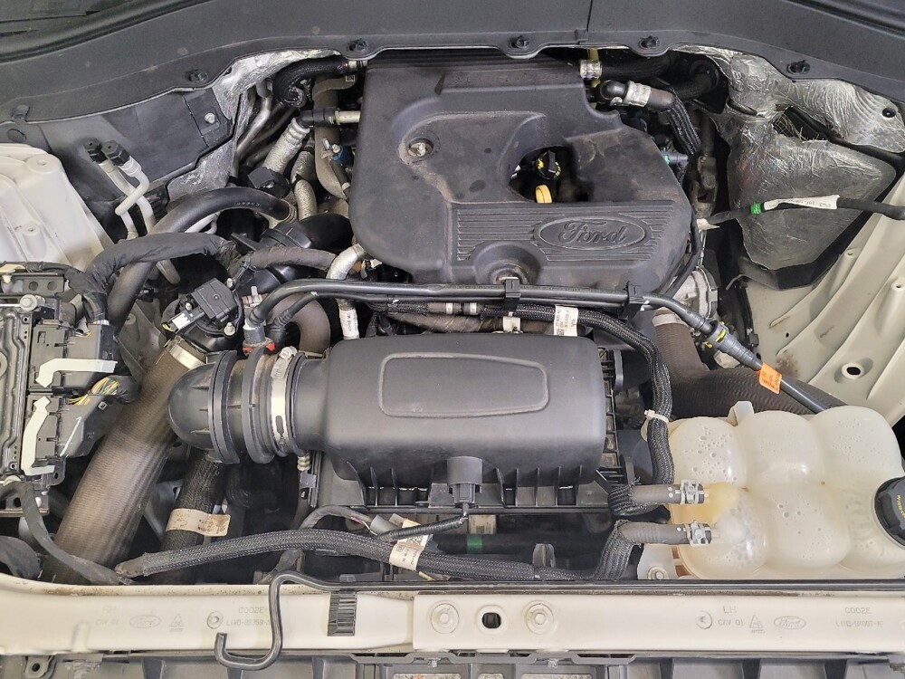 2020 Ford Explorer in Columbus, OH 43228 - 18101510 30