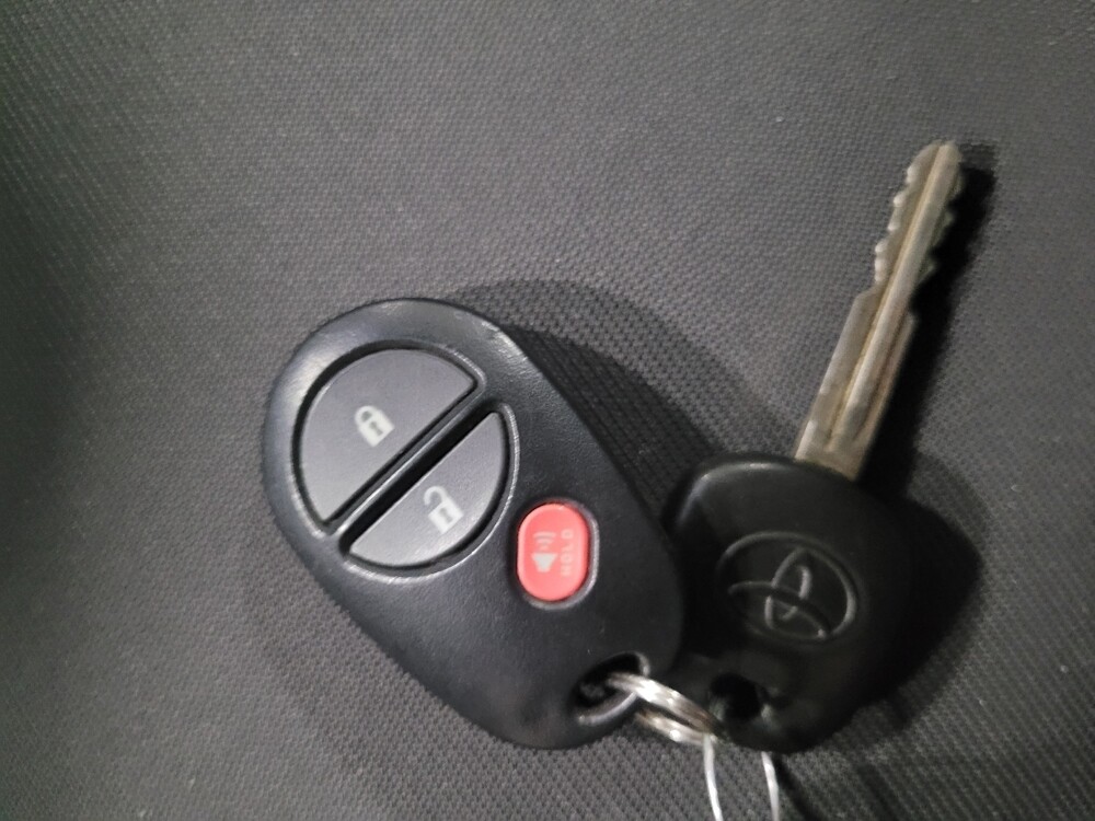 2015 Toyota Tundra in Woodbridge, VA 22191 - 18101517 32