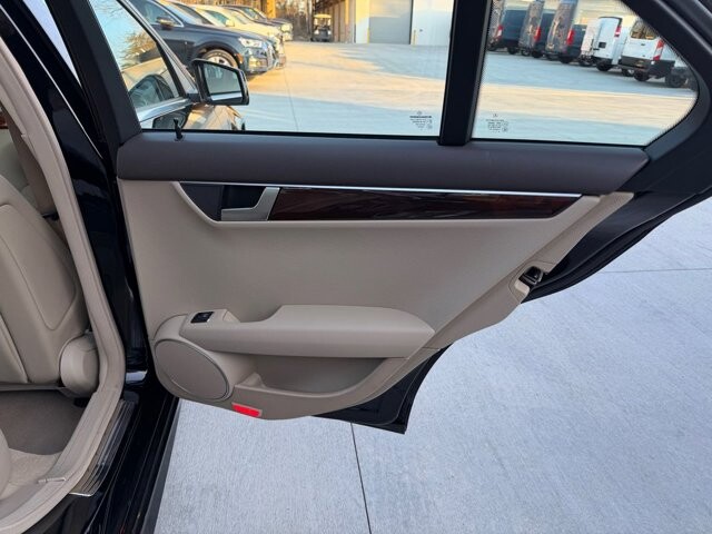 2013 Mercedes-Benz C 250 in Knoxville, TN 37920 - 18101523 10