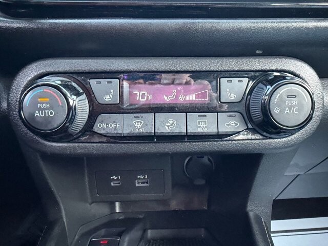 2021 Nissan Kicks in Knoxville, TN 37920 - 18101525 24